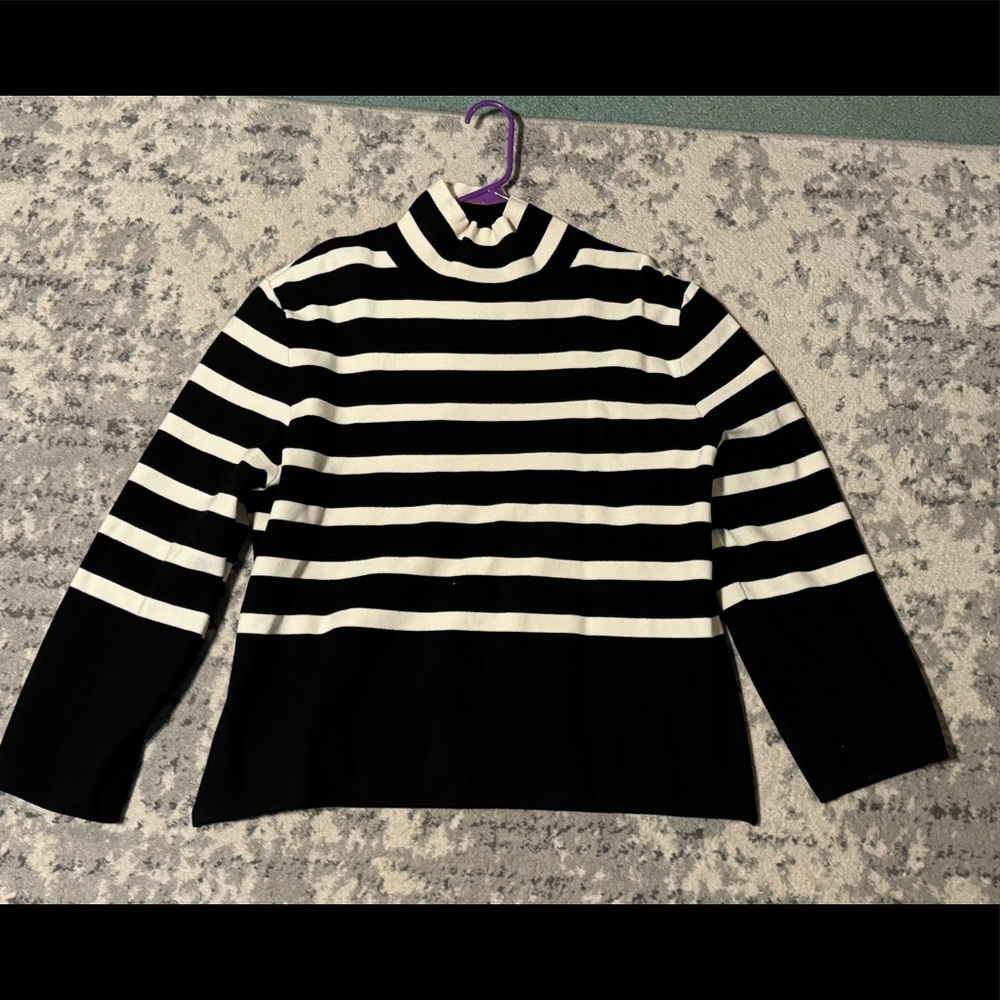 H&M Sweater